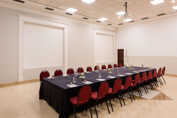 TRYP Madrid Atocha Hotel